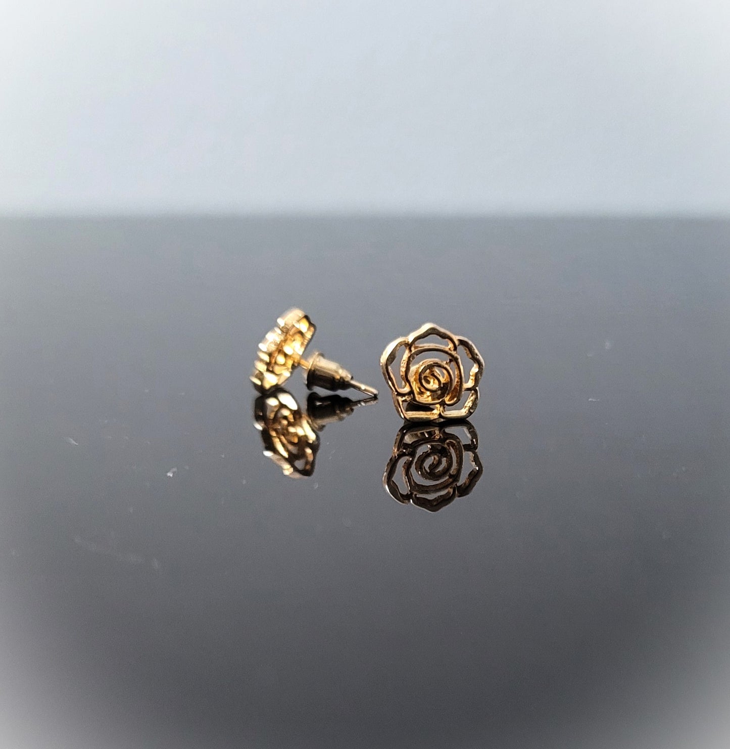 Rose of Gold Elegant Stud Earrings