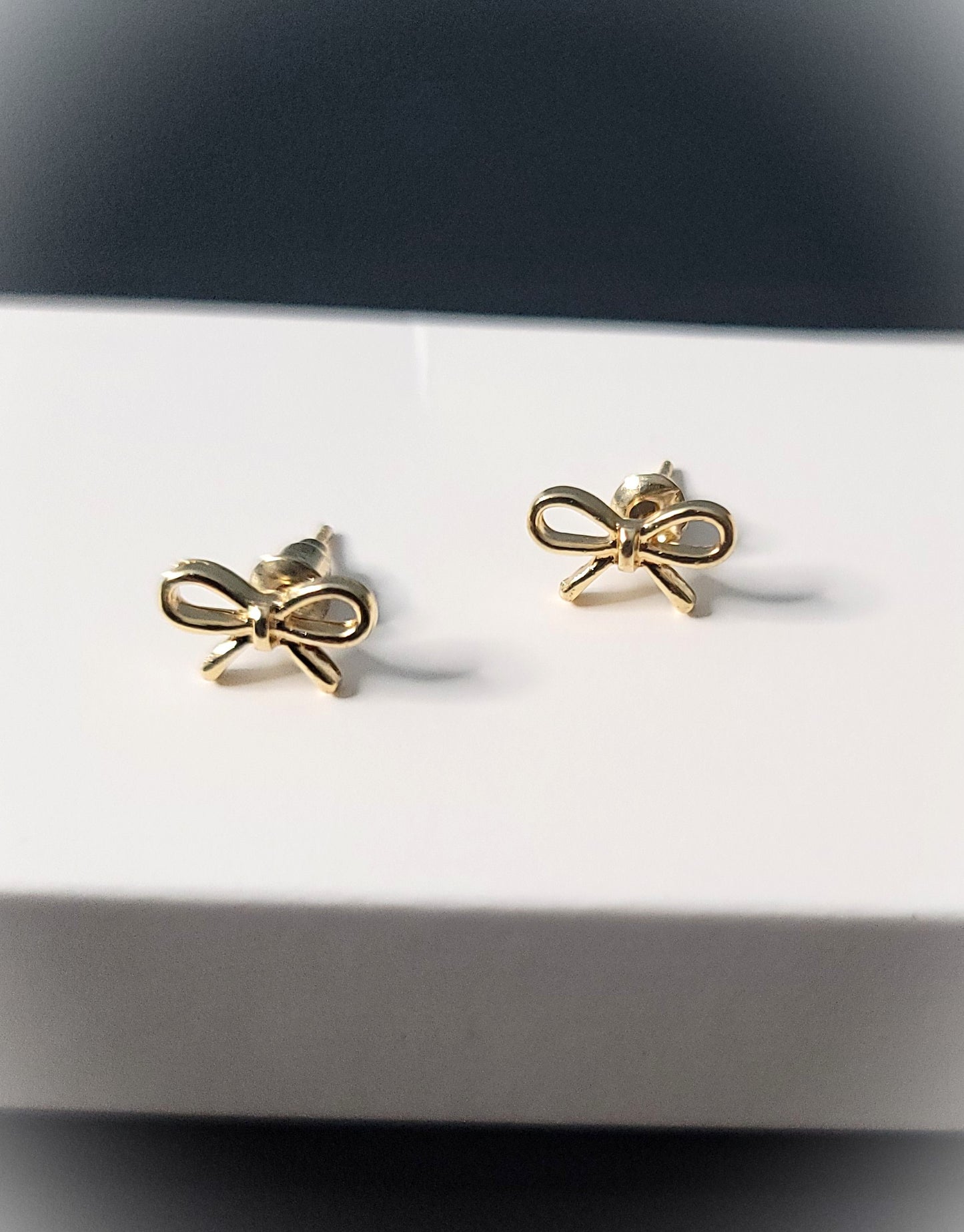 Lace Knot Elegant Stud Earrings
