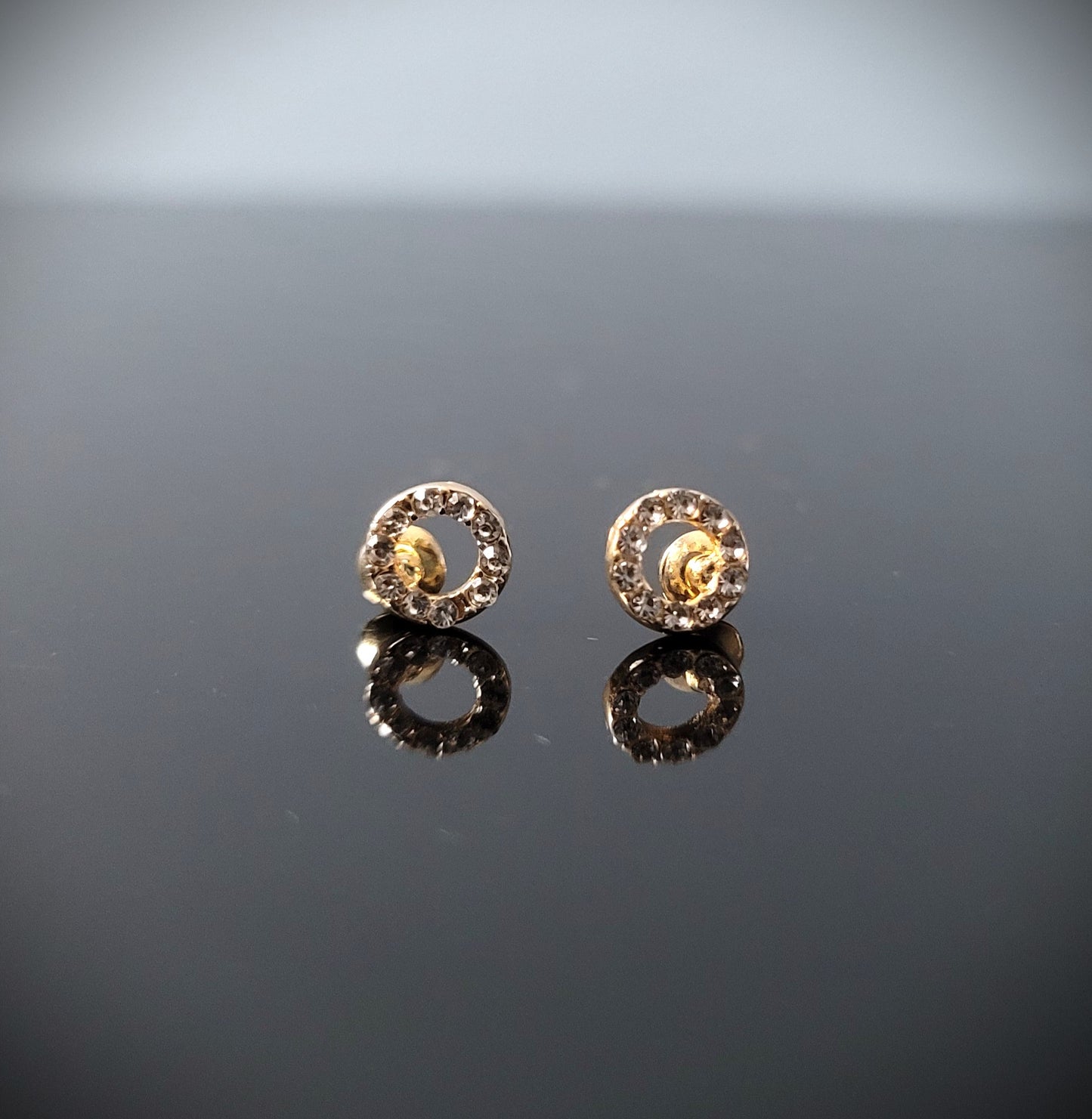 Rhinestone Sparkling Elegant Stud Earrings