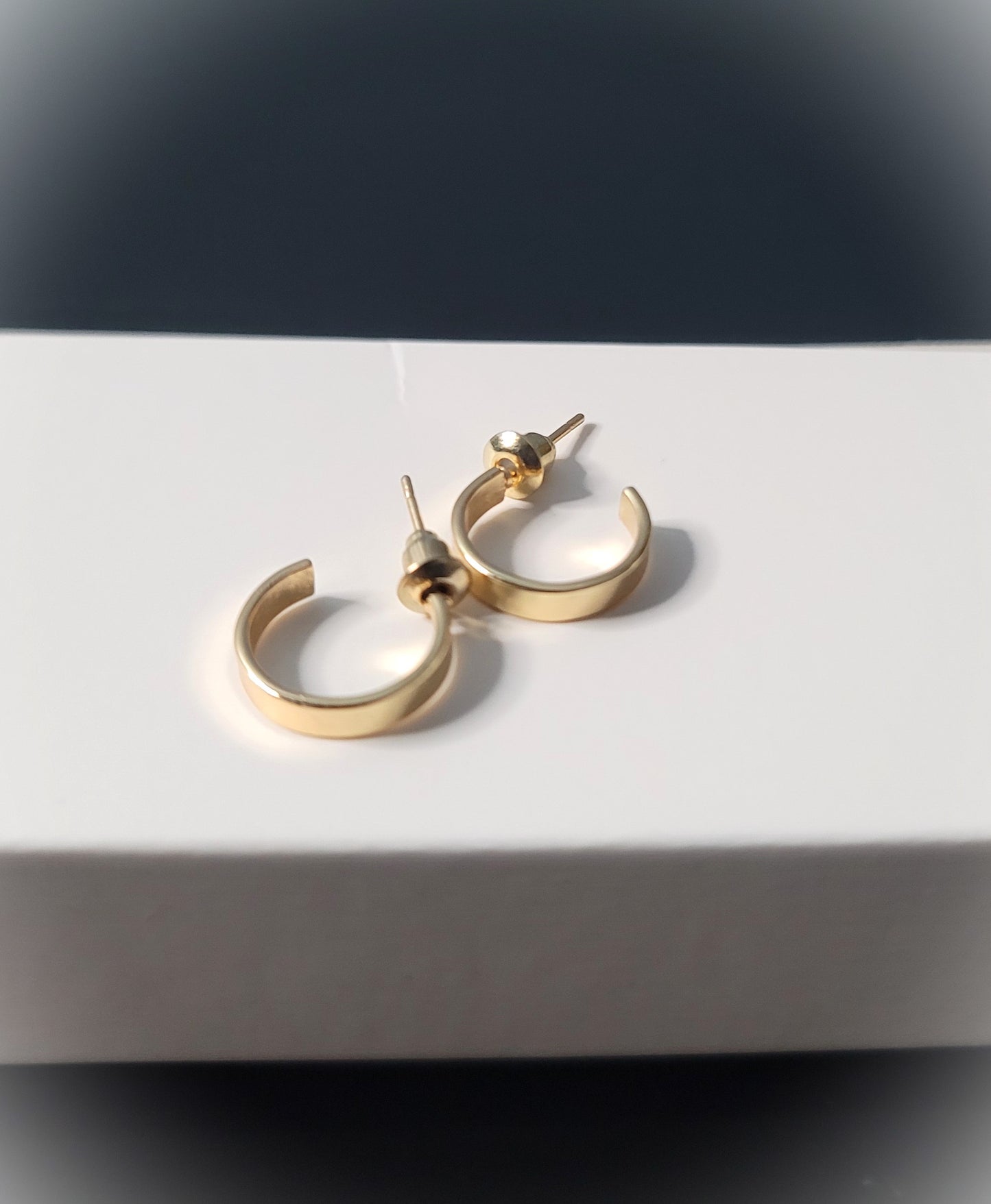 Hooked with A Hug Elegant Stud Earrings