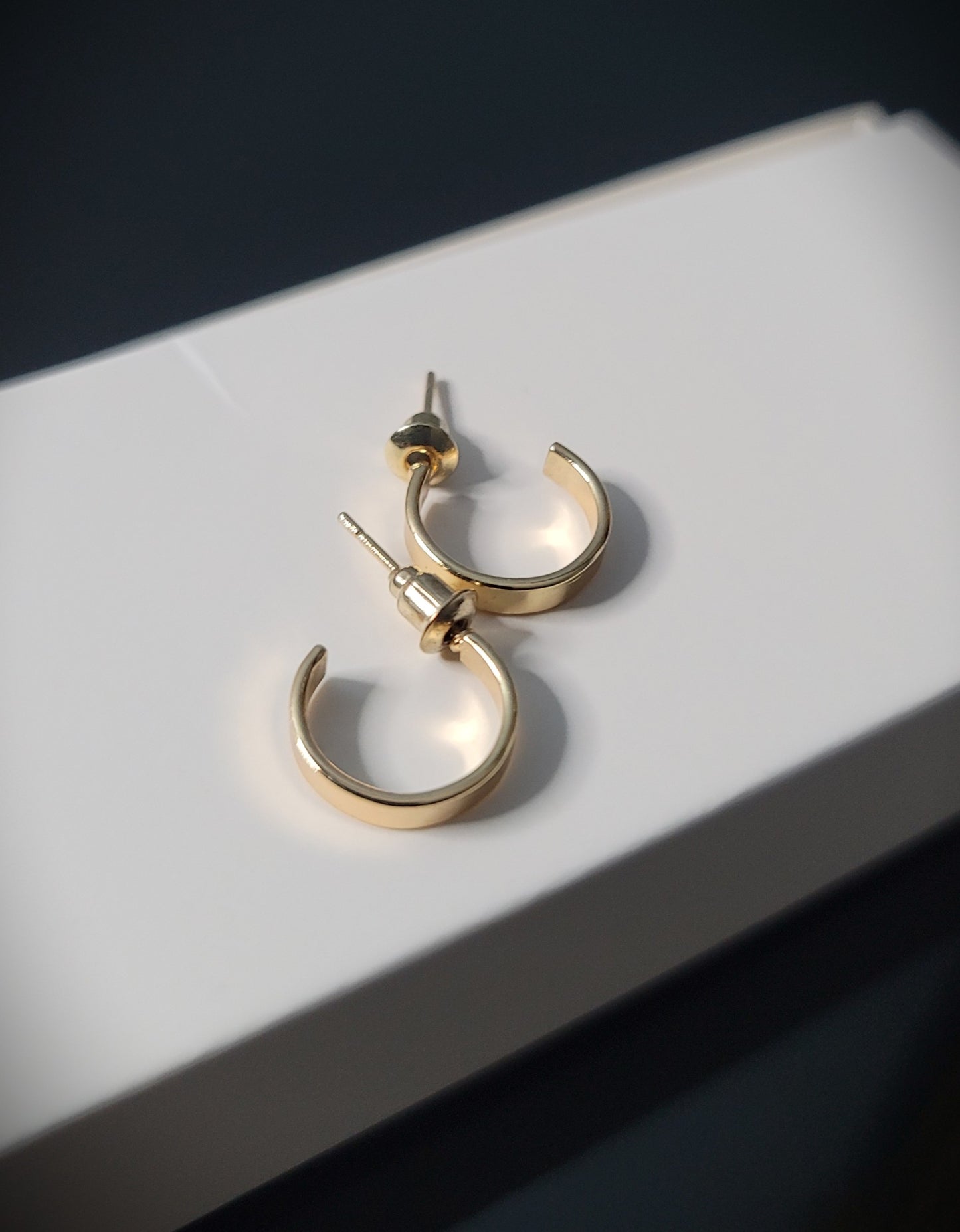 Hooked with A Hug Elegant Stud Earrings
