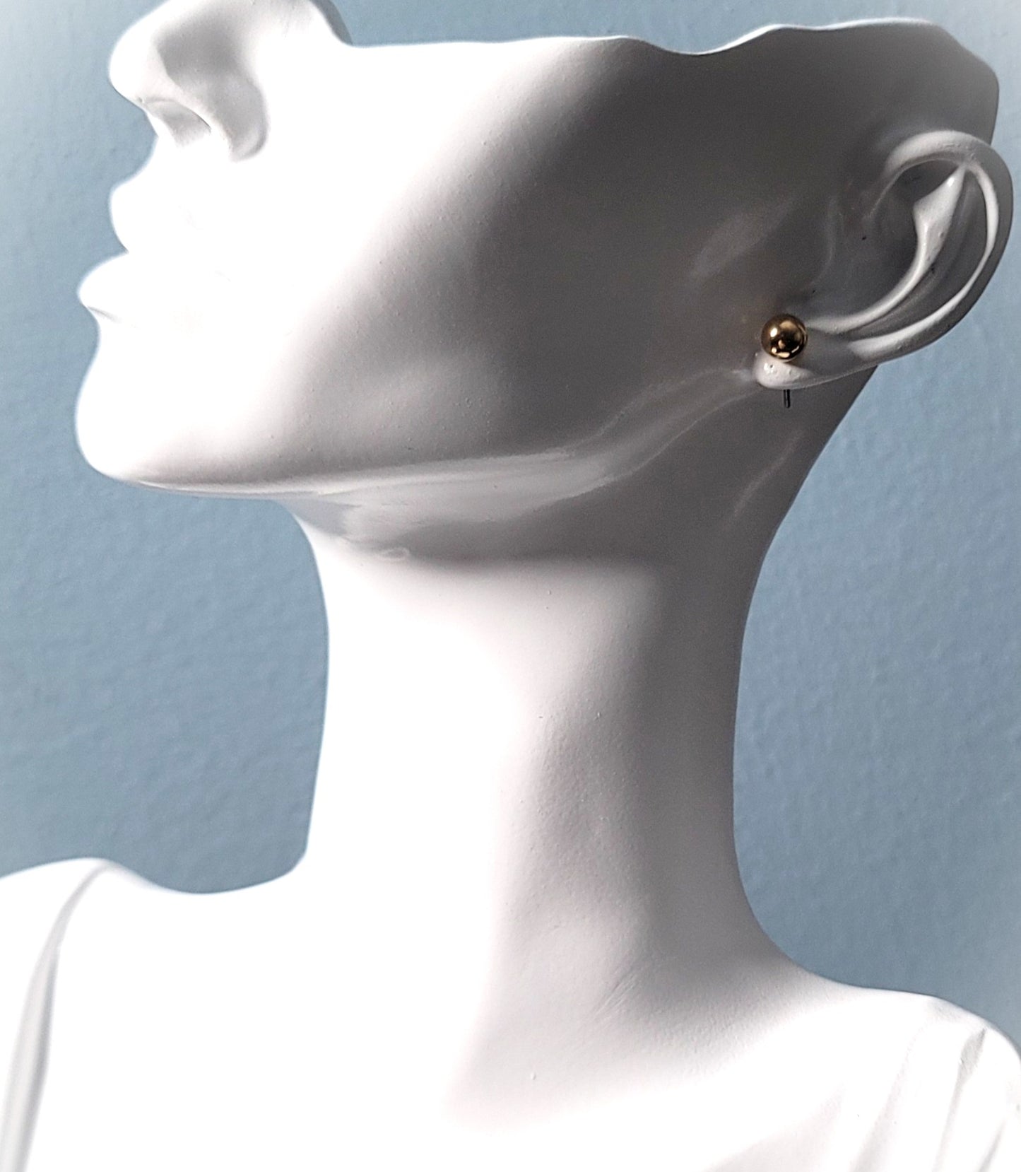 Gold Round Elegant Stud Earrings