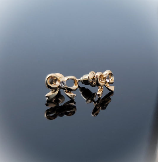 Gift Bow with Center Rhinestone Elegant Stud Earring