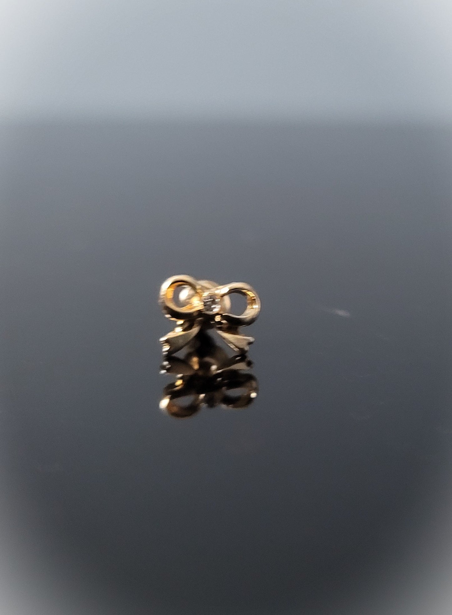 Gift Bow with Center Rhinestone Elegant Stud Earring