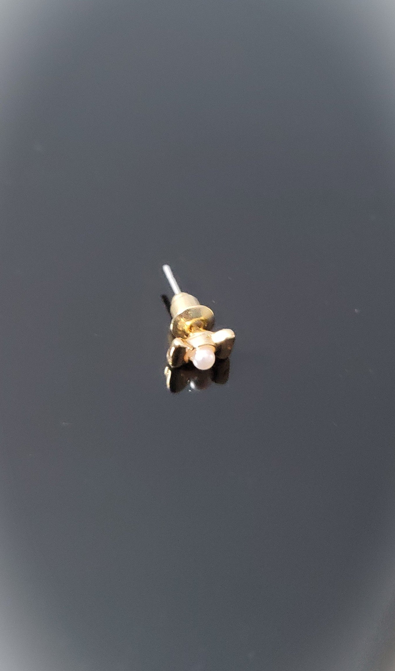 Pearl Elegant Stud Earring
