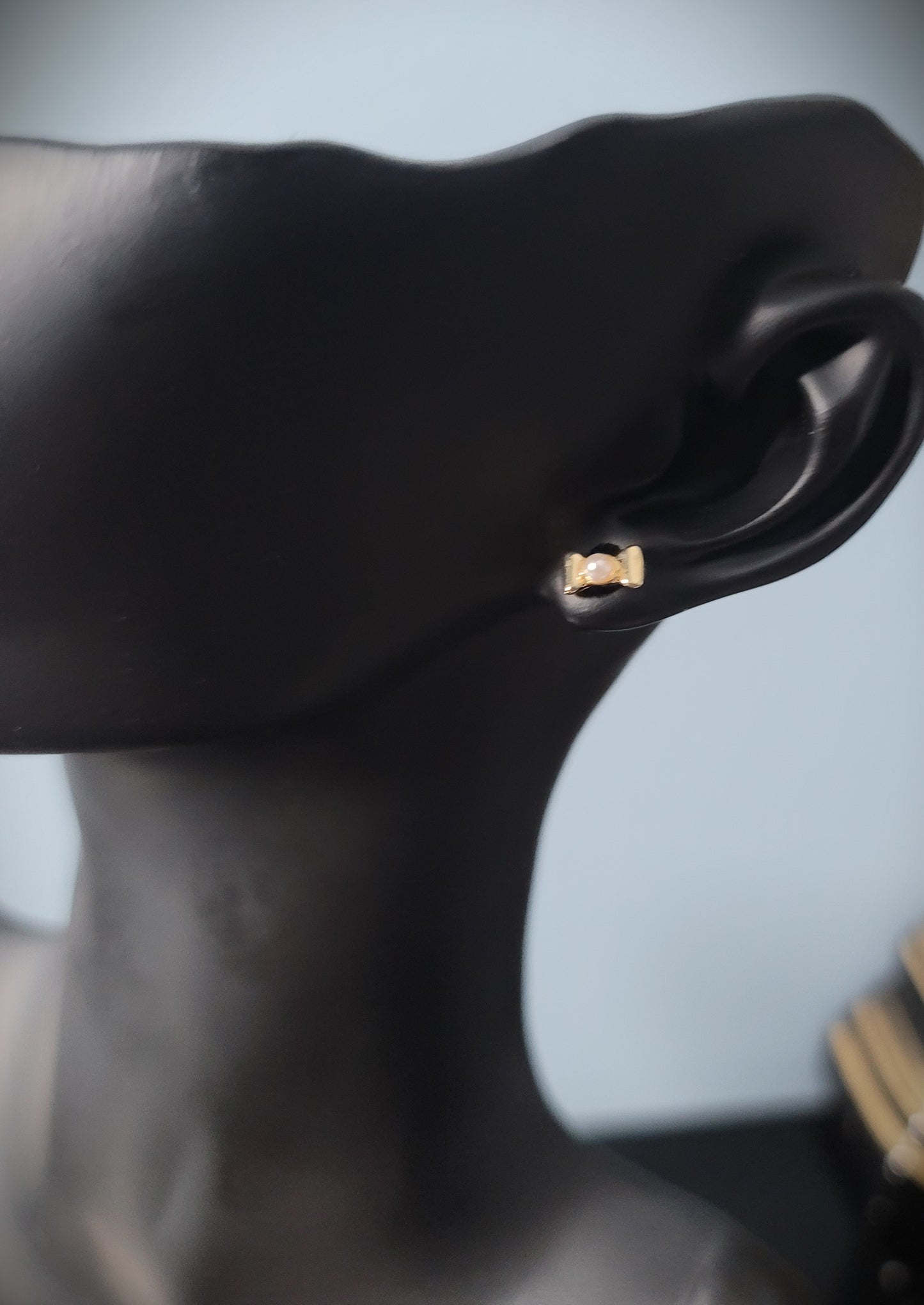 Pearl Elegant Stud Earring