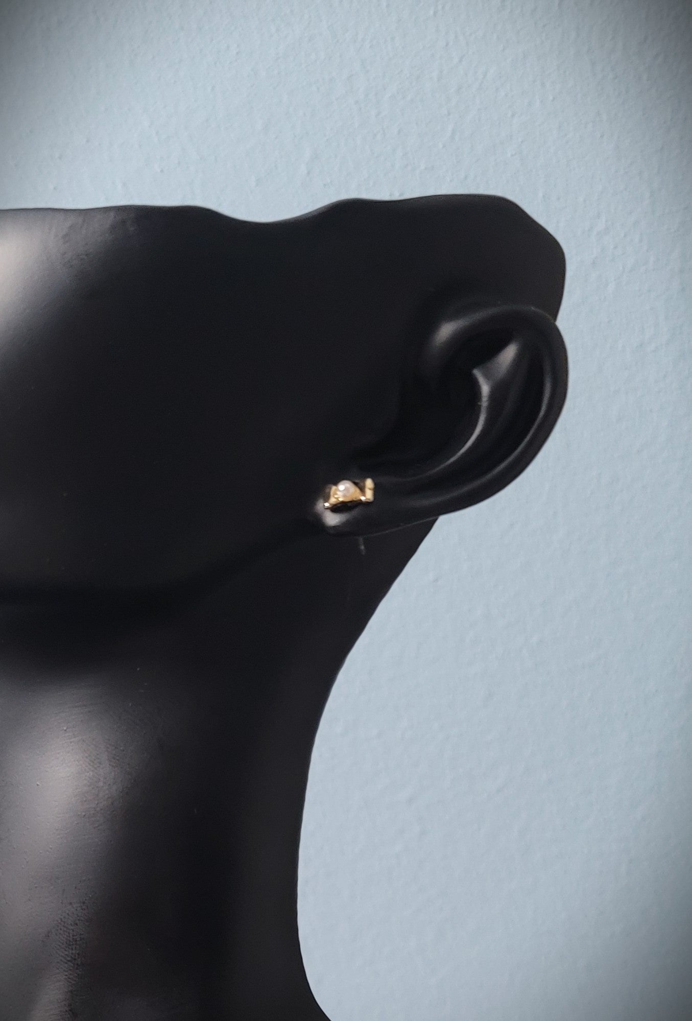 Pearl Elegant Stud Earring