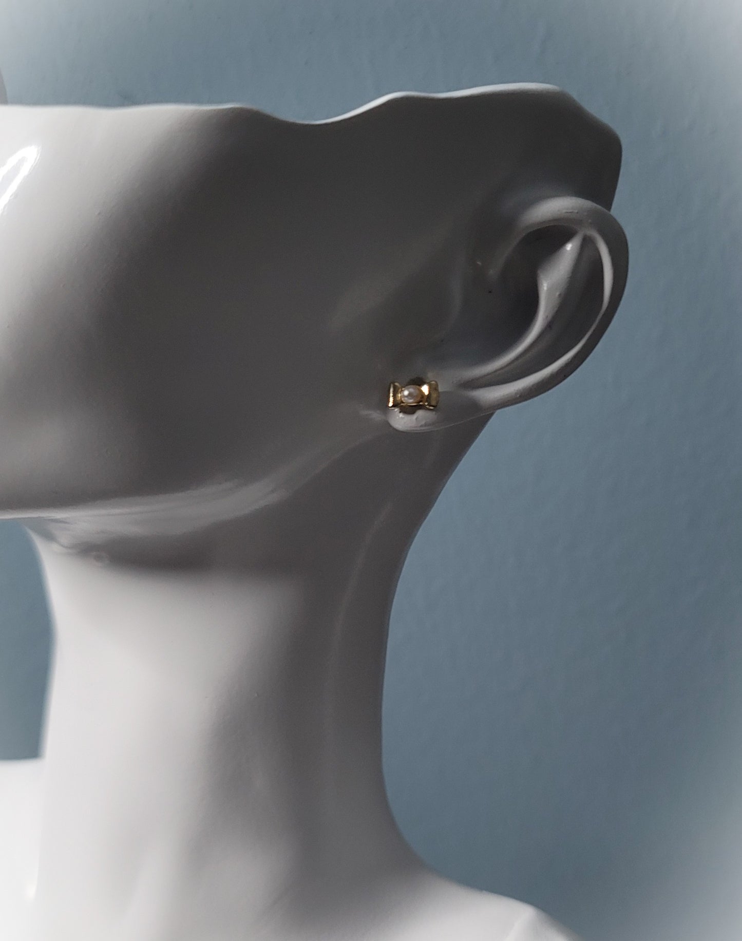 Pearl Elegant Stud Earring