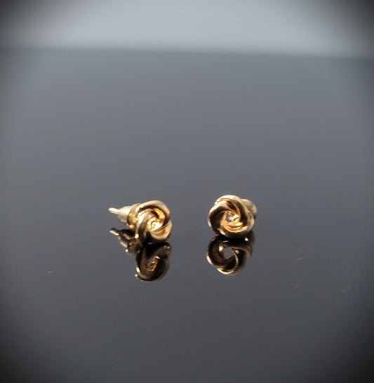 Surrounded by Peace Elegant Stud Earrings